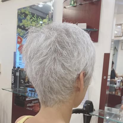 mẫu tóc